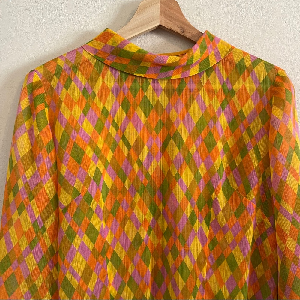 Vintage Diamond Pattern Sheer Button Up - Picture 10 of 16